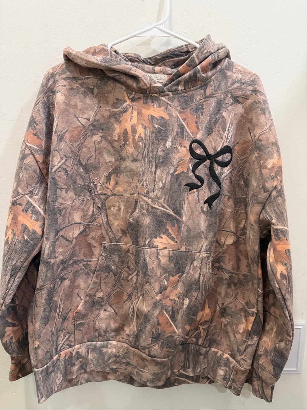 Simply Southern Camo Bow Hoodie Women’s Large Brown Black Graphic Pullover